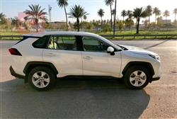 تۆیۆتا ڕاڤ 4